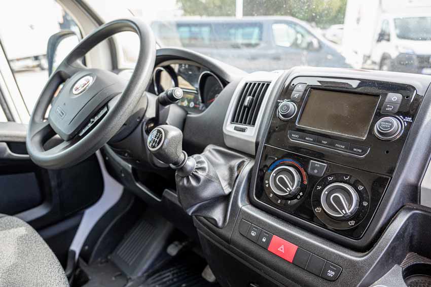 fiat-ducato-15m-int