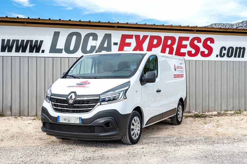 renault-trafic-6m